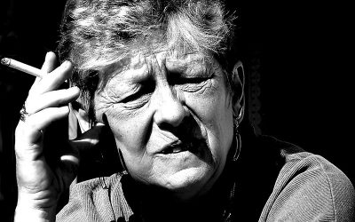 Les risques et effets du tabac sur les personnes âgées